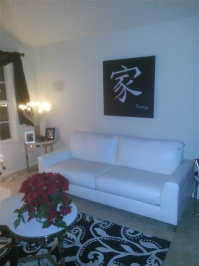 Room for rent in Creek Landing Court, Barker Village - quiet place to live - Image 1