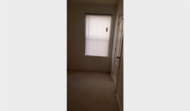 Room for rent in Creek Landing Court, Barker Village - quiet place to live - Image 5