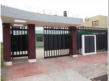 CompartoDepto AR - MONO AMBIENTE PARQUE SAN MARTÍN-UNC, Mendoza - AR$ 5.000 pm