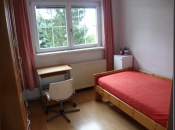 EasyWG AT - Grün ruhig,U-S-Bahn Nähe,Parkplatz vor Haus., Wien - 360 € pm