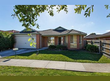 EasyRoommate AU - Ex-Display home. Bills Included!!!!, Clyde North - $195 pw