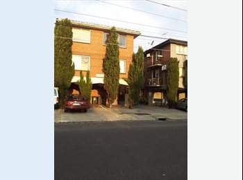 EasyRoommate AU - blokoflat, Plenty - $190 pw