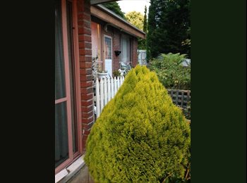 EasyRoommate AU - Wanted a Responsible Female ASAP, Hobart - $190 pw