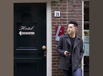 EasyRoommate AU - Feng - 25 - Lansdowne