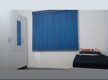 EasyQuarto BR - QUARTO FANNY - AGUA-LUZ-INTERNET WIFI-GAS-ESTACIONAMENTO, Curitiba - R$ 450 Por mês