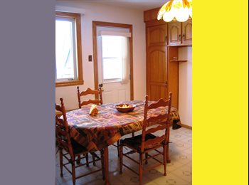 EasyRoommate CA - Furnished ALL INCLUDED. Room with private bathroom, Montréal - $550 pcm