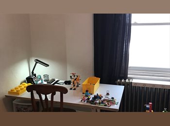 EasyRoommate CA - Room Mile-end/Outremont, Montréal - $550 pcm