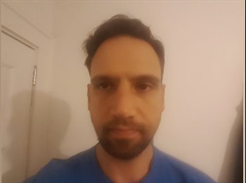 EasyRoommate CA - Robert - 34 - Canada