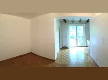 EasyWG CH - Neuchâtel-Est: Chambre à louer dans 3 pièces à Monruz, Neuchâtel - 750 CHF / Mois
