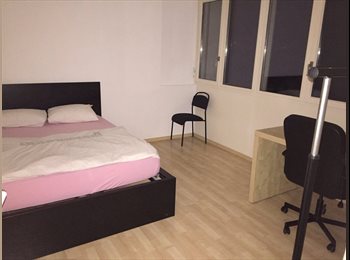 EasyWG CH - Room for rent in 3 bedrooms apartment, Genève - 1'100 CHF / Mois