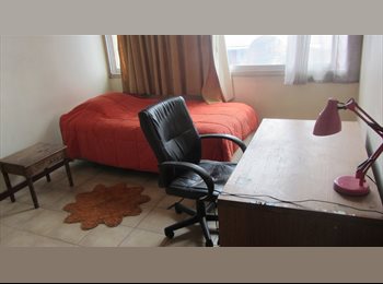 CompartoDepto CL - Piezas en Stgo centro, a 1 cuadra  Parque Ohiggins, Santiago - CH$ 140.000 por mes