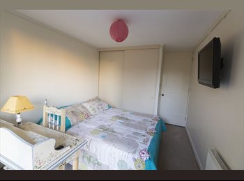 CompartoDepto CL - Dormitorio con TV cable,  baño  y terraza , Ñuñoa - CH$ 230.000 por mes