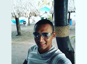 CompartoApto CO - Alexander - 22 - Medellín