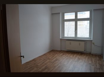 EasyWG DE - UNINAH wohnen in netter 3er-WG, Deutschland - 140 € pm