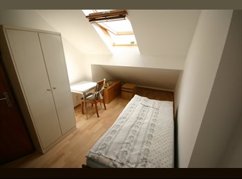 EasyWG DE - sauberes Zimmer in Frankfurt - Fechenheim, Offenbach - 550 € pm