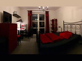 EasyWG DE - nur März 2018 möbl. Zi. 16 qm kein Überfluglärm viel Grün, Frankfurt - 350 € pm