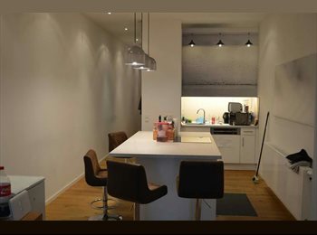EasyWG DE - Perfect Location - Chic & Quiet Room - Super Lage - Chic möbliertes Zimmer zu vermieten, München - 695 € pm