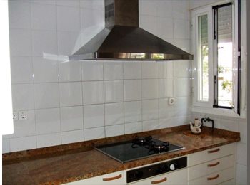 EasyPiso ES - Alquiler de habitación en piso compartido, Puente De Vallecas - 370 € por mes