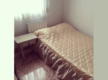 EasyPiso ES - I have a room available!!!, Granada - 200 € por mes