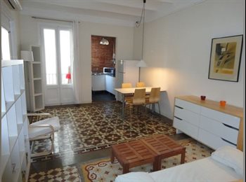 EasyPiso ES - SAGRADA FAMILIA CENTRAL FURNISHED APARTMENT, Gràcia - 1.050 € por mes