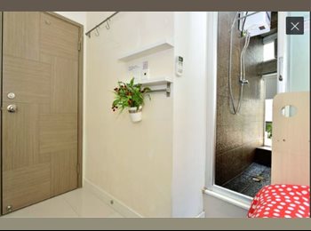EasyRoommate HK -  bright  en-suit room 103  with double bed, Sheung Wan - HKD9,800 pcm
