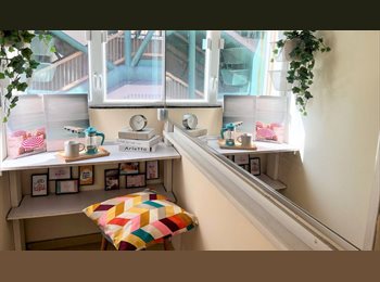 EasyRoommate HK - Apple Dorm, Sham Shui Po - HKD3,000 pcm