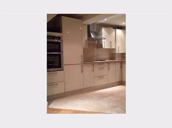 EasyRoommate IE - 1 single  room to rent in Donnybrook Dublin 4,, Dublin - €900 pcm