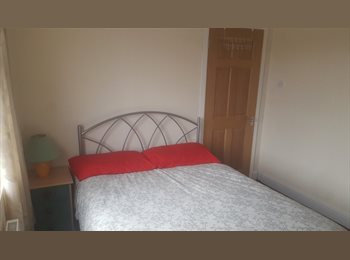 EasyRoommate IE - Quiet room, Dublin - €500 pcm