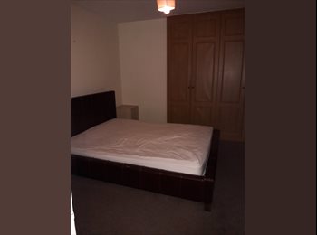 EasyRoommate IE - Dundrum Area - Double Room Ensuite Available immediately!, Dublin - €700 pcm