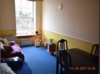 EasyRoommate IE - Gay Friendly vacancy - Single room City centre, Dublin - €650 pcm