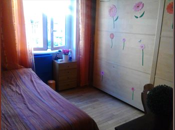 EasyStanza IT - camera ad Ostia mt 100 dal mare, Ostia-Fiumicino - € 400 al mese