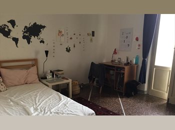 EasyStanza IT - Centrale-Grande Singola - LargeSingleRoom Downtown, Pisa - € 290 al mese