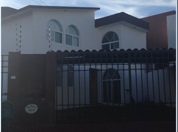 CompartoDepa MX - Juriquilla UVM UNAM UAQ 5 minutos Excelentes Habitaciones, Querétaro - MX$4,300 por mes