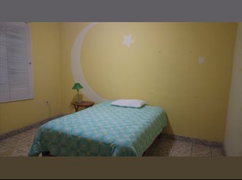 CompartoDepa MX - Renta de habitación amueblada, excelente ubicación ., Aguascalientes - MX$2,000 por mes