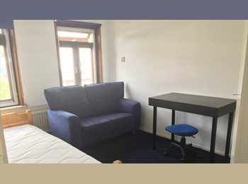 EasyKamer NL - Kamer bij station te huur, in Gouda, Gouda - € 375 p.m.