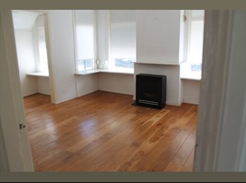 EasyKamer NL - Te huur een leuk, uniek vrijstaand huisje nabij het cenrum van Emmen, Emmen - € 650 p.m.