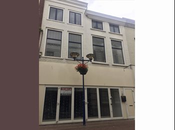 EasyKamer NL - Kamers te huur in Schiedam/ Rooms For Rent, Schiedam - € 600 p.m.