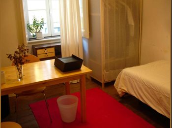 EasyQuarto PT - Single room downtown Santa Catarina/Baixa-Chiado, Lisboa - 370 € Por mês