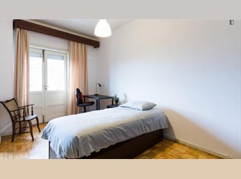 EasyQuarto PT - Cozy Flat in Paranhos, Porto - 280 € Por mês