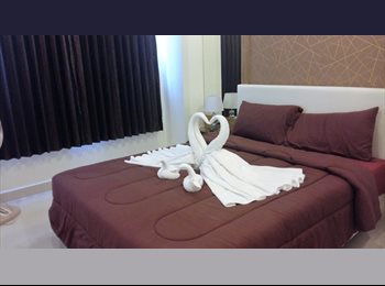 EasyRoommate SG - Furnished room with attached toilet, Free WiFi and cable TV., Serangoon - $1,000 pm